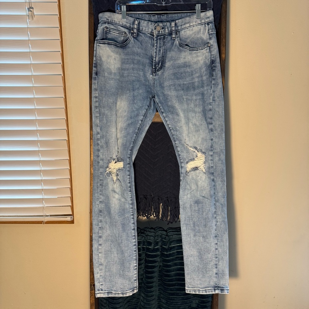 Men's Light Blue Distressed Jeans